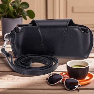 Personalized Leather Glasses Holder Case with Strap, Slim Eyeglass Sleeve for Men and Women, Minimalist Glasses Case for Travel or Daily Use