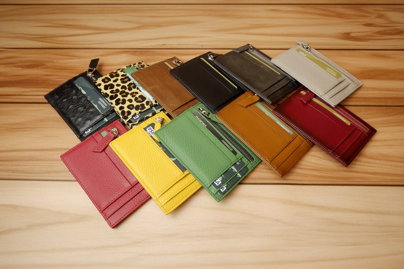boyfriend gift, wallet, leather wallet, new dad gift, groomsmen gifts, mens wallet, personalized gift, leather gift, green card holder, leather card holder, green zipper card holder, minimalist wallet, birtdhay gift
