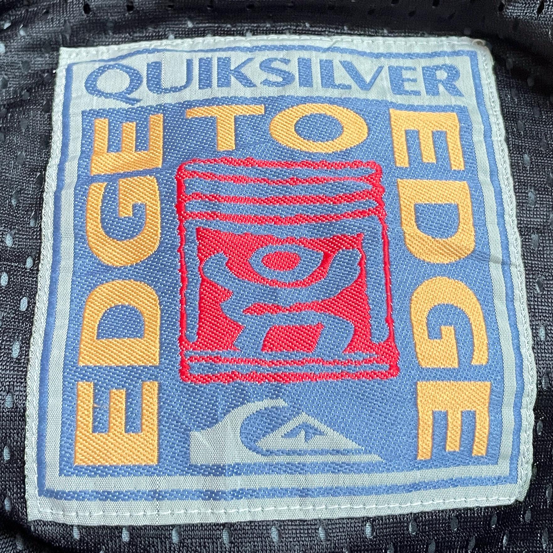 希少なデザイン ヴィンテージ ブランド クイックシルバー アノラック