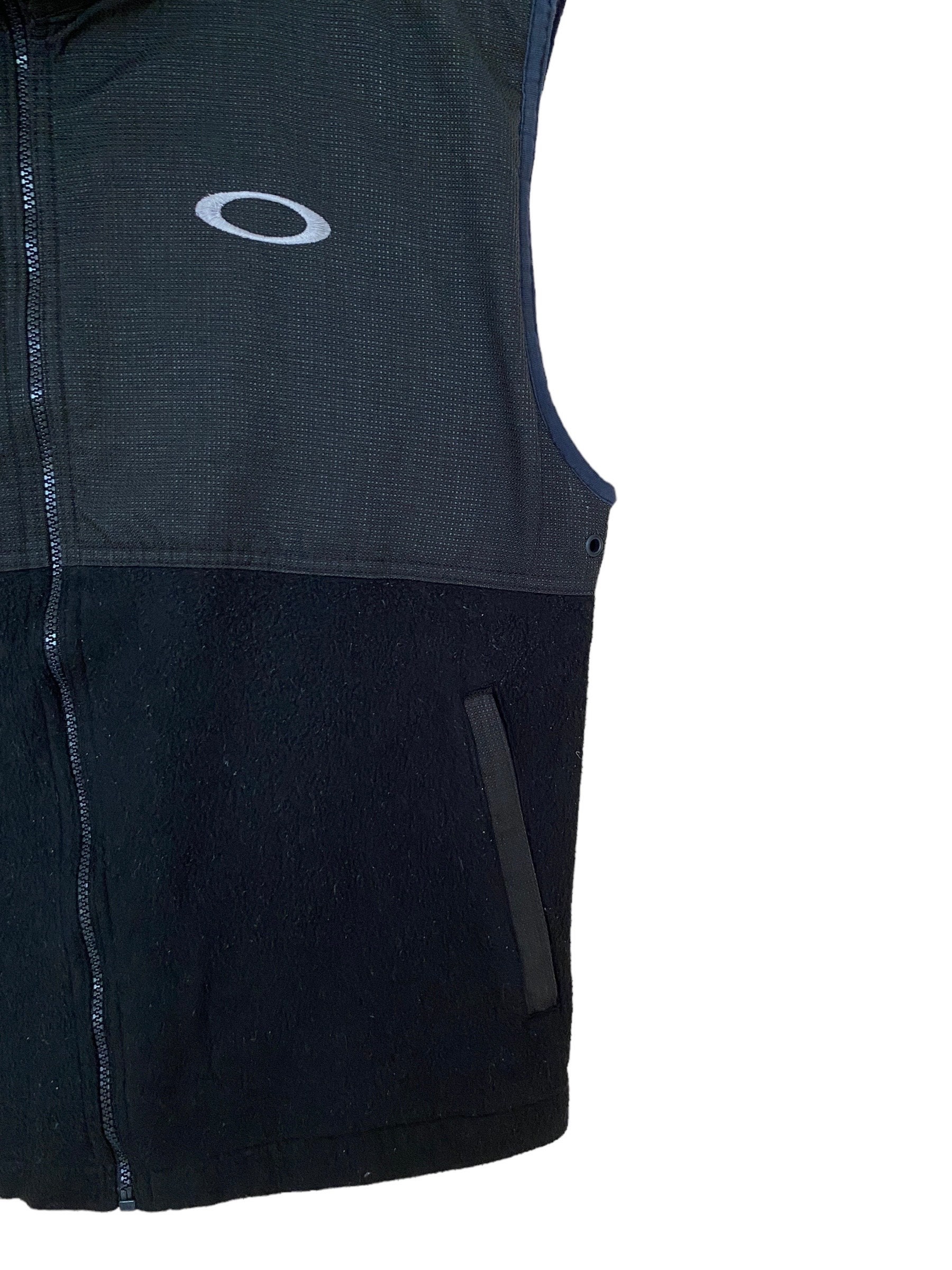 Rare Vintage Brand Oakley Vest 2000s - Etsy Rare Vintage Brand Oakley Vest 2000s - Etsy