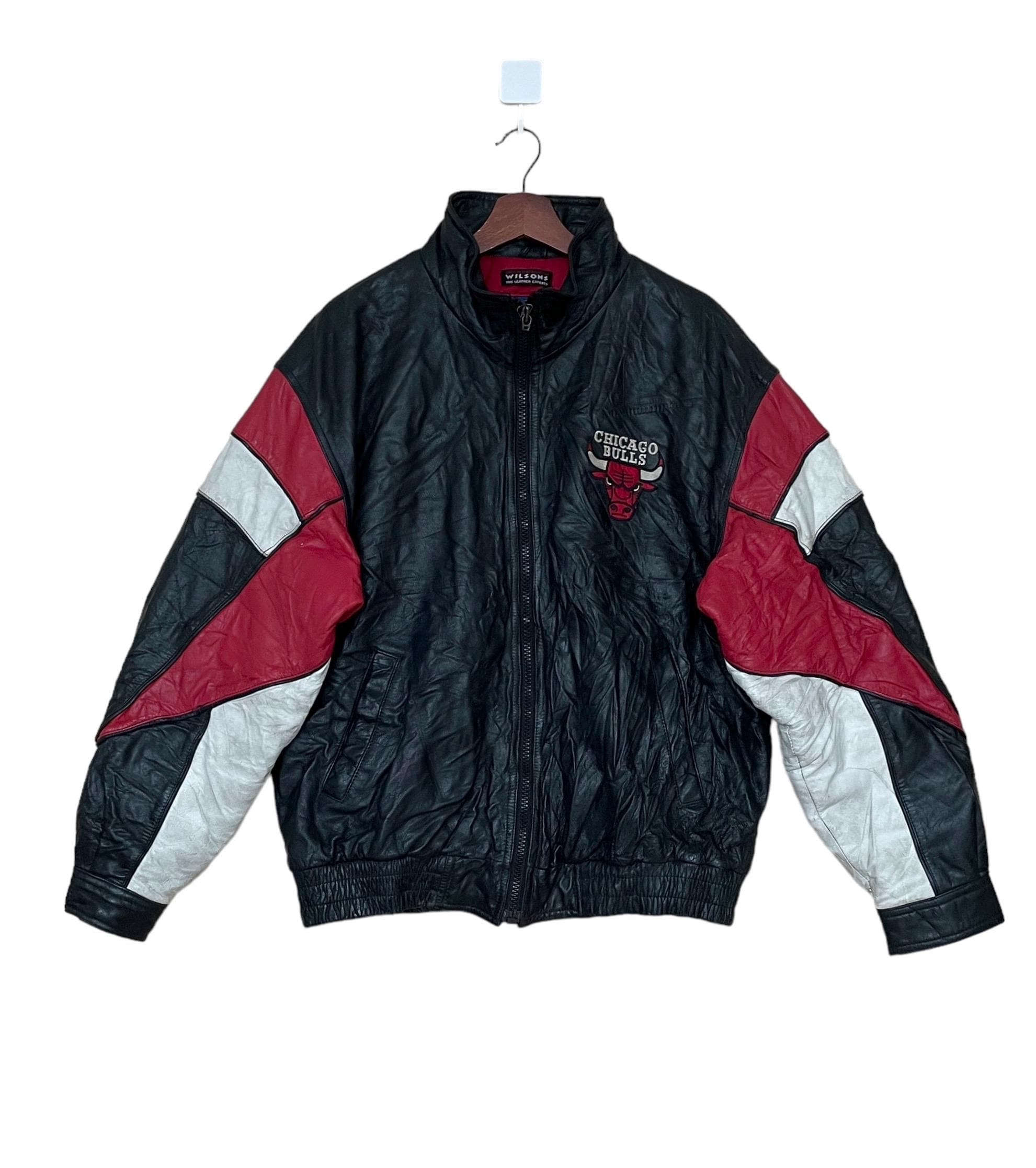 Chicago バスケットボール レザージャケット Pro Standard Men's NBA Chicago Bulls City Signatures Leather