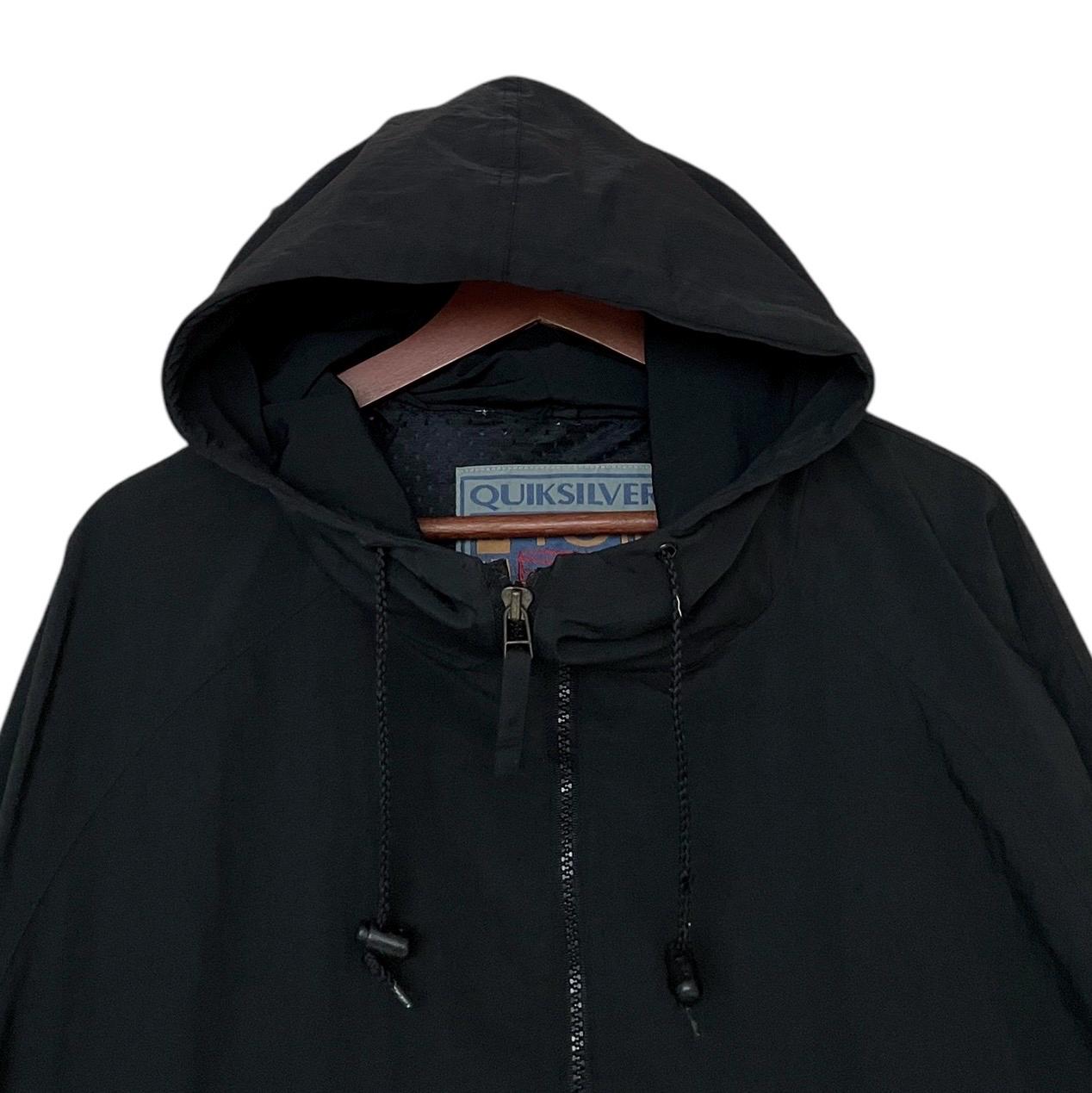 希少なデザイン ヴィンテージ ブランド クイックシルバー アノラック