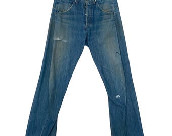 Vintage Levi's Engineered Loose Cut Jeans Cinch Back / American