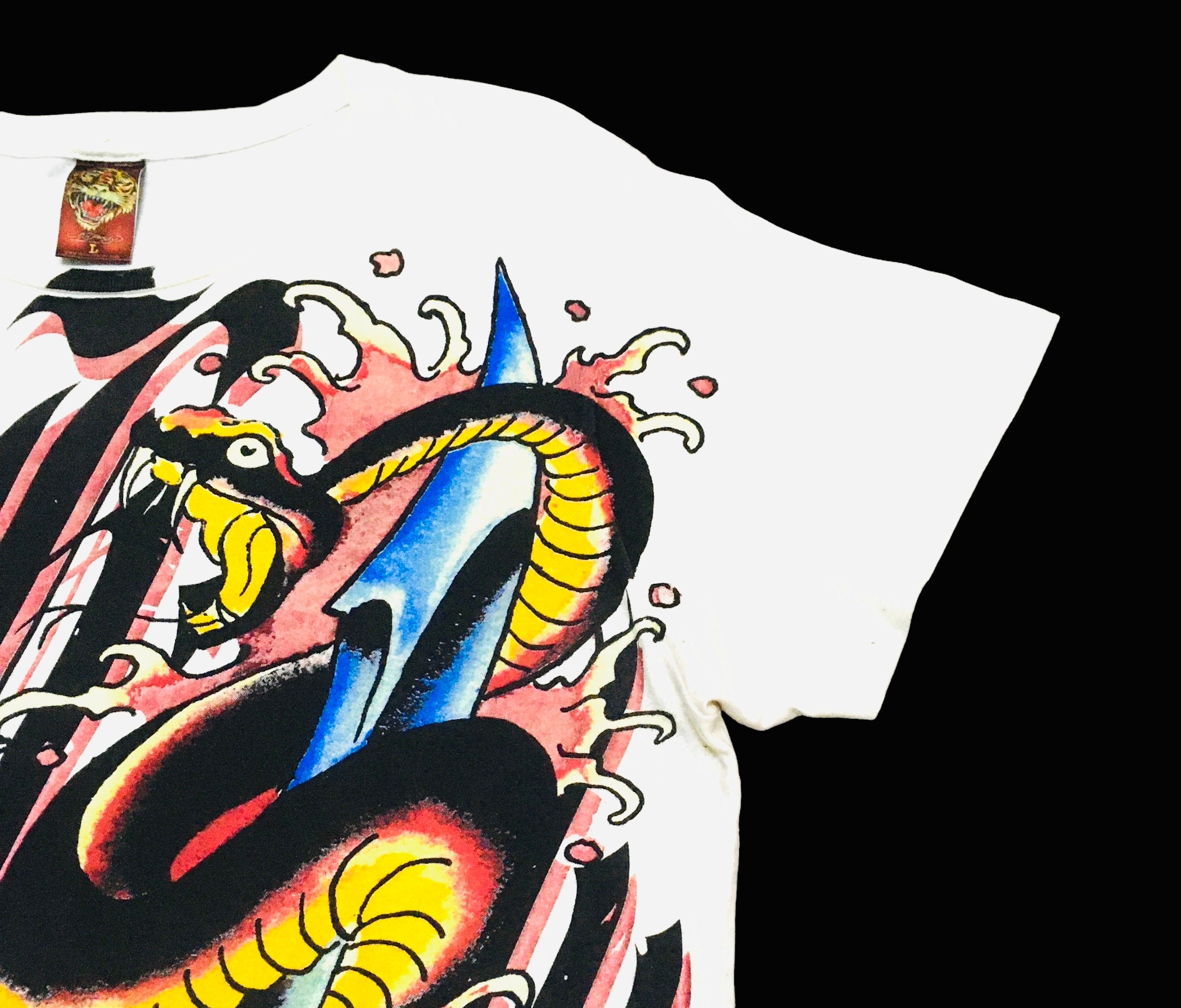 Rare Design Vintage Brand Ed Hardy Full Print T-shirt 2000s