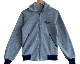 Rare Design Vintage Brand Patagonia Zipper Fleece Jacket 1980s