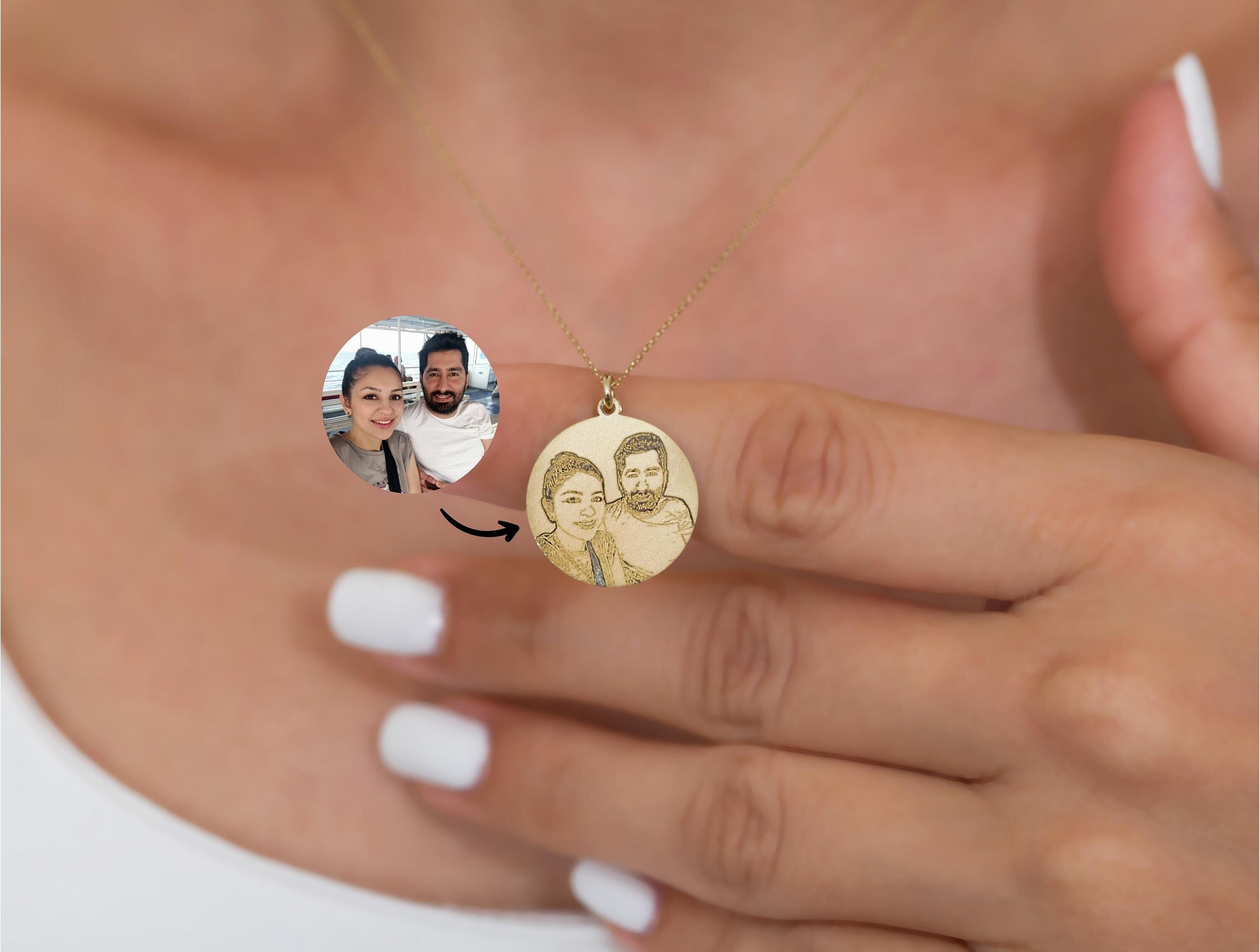 Photo Engraved Pendant Necklace Personalized – Admire Jewelry