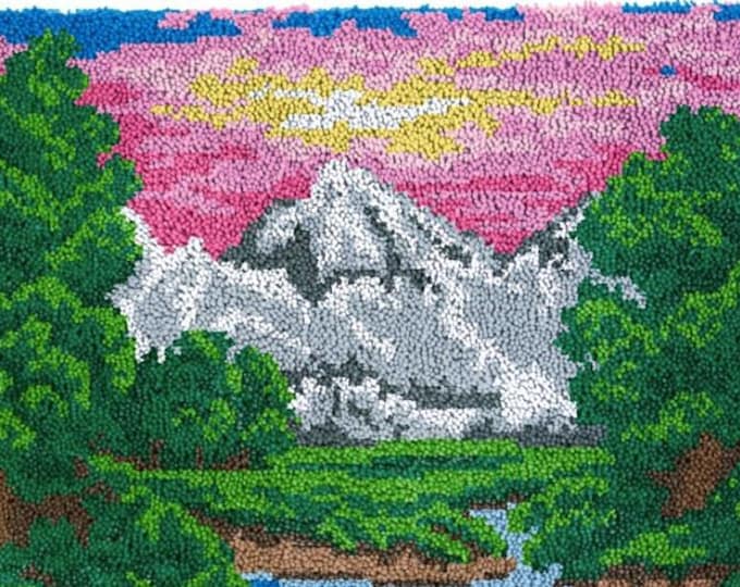 Rug Making Latch Hooking Kit | White Mountains