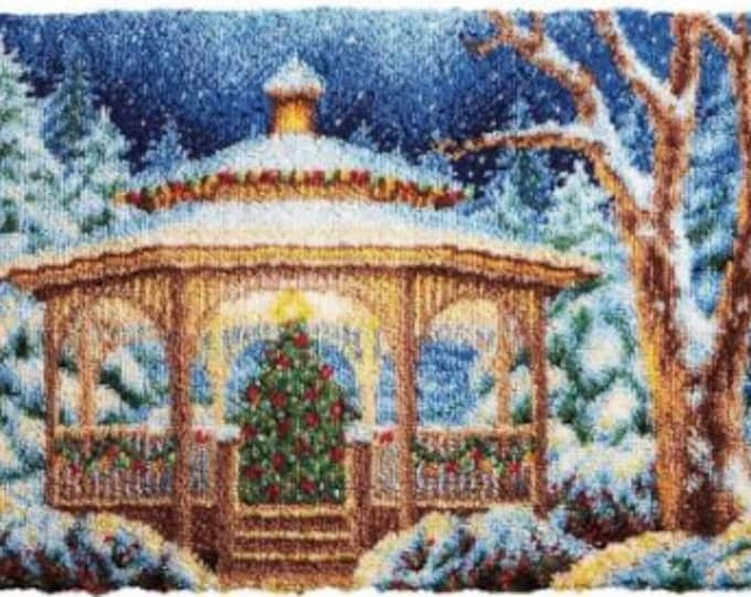 Rug Making Latch Hooking Kit | Christmas Gazebo (52 x 38 cm)