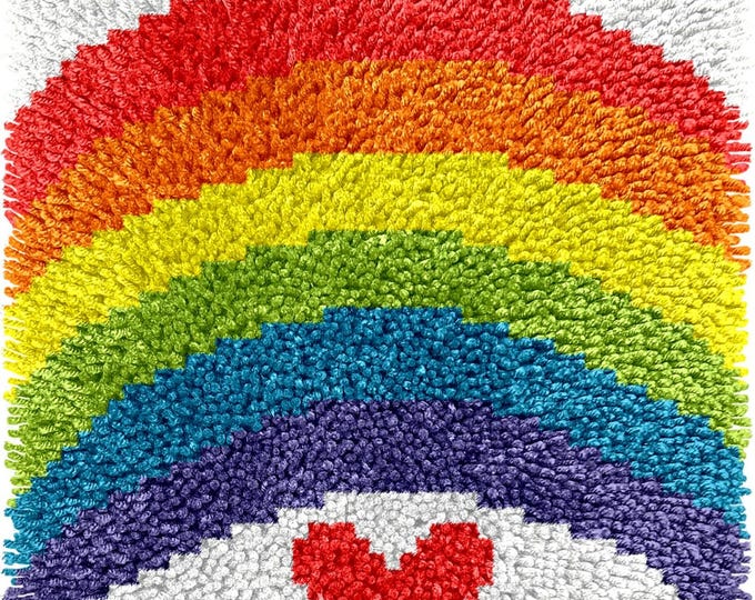 Children’s Rug Making Latch Hooking Kit | Rainbow Heart