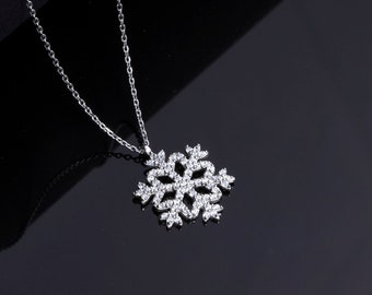 Snowflake Necklace Sterling Silver, Christmas Gift, Winter Necklace, Christmas Gift, Unique Snowflake Necklace, Snowflake Pendant
