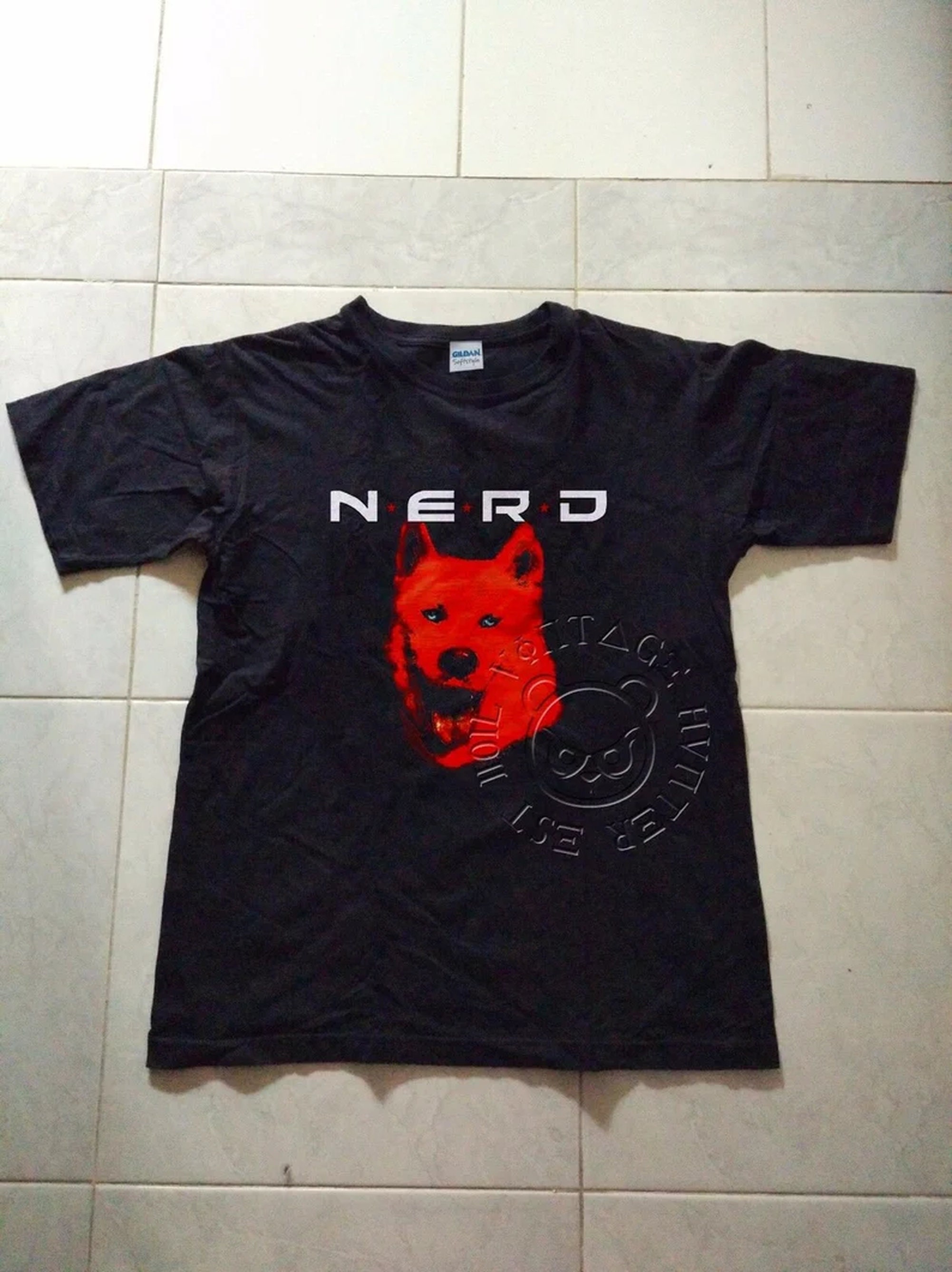 業界最高い品質 レア 00s ヴィンテージ N.E.R.D. FLY OR DIE Tシャツ