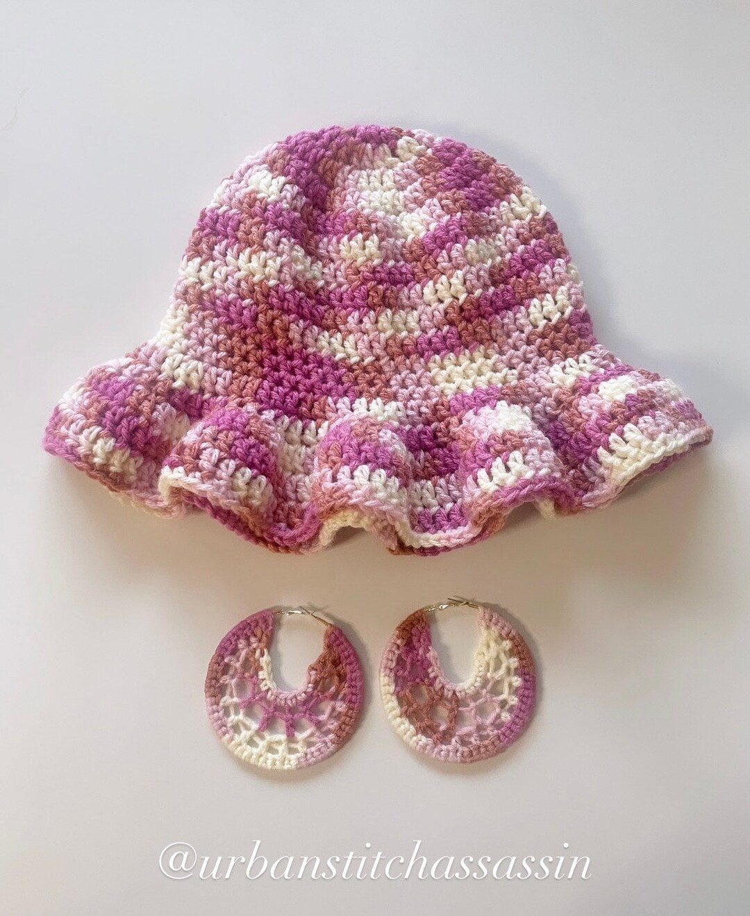 Summer Ruffle Hat The California Ruffle Bucket Hat and Earrings, Crochet Ruffle Bucket ...