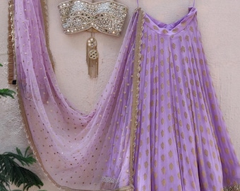 Spiegelarbeit Lehenga Choli: Massgeschneidertes indisches Designer Outfit