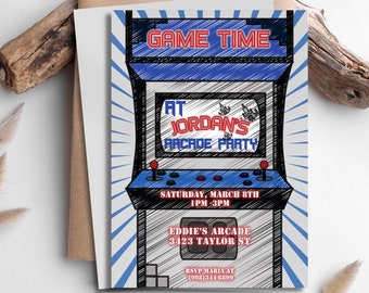 Puede incluir: Una invitación azul y blanca con un dibujo animado de un juego de arcade. El texto dice "Game Time at Jordan's Arcade Party" con la fecha y la hora de la fiesta. La ubicación se indica como "Eddie's Arcade 3423 Taylor St" y la información de RSVP es "RSVP Maria at (998) 344-8899".