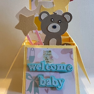 Carte de boîte pop-up pour baby shower