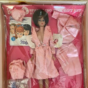 Barbie sparkling pink gift set sales