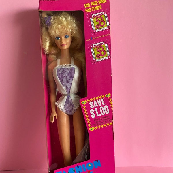 FASHION PLAY Barbie Doll Mattel 1990 Blonde #9629 NRFB