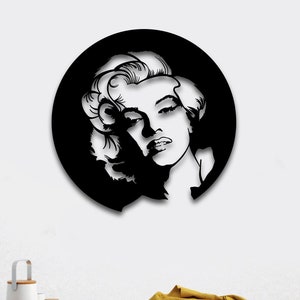 Marilyn Monroe Metal Wall Art: Vintage Hollywood Decor