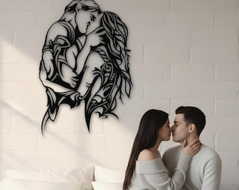Romantisch kussend paar metalen wanddecoratie: moderne liefdessculptuur