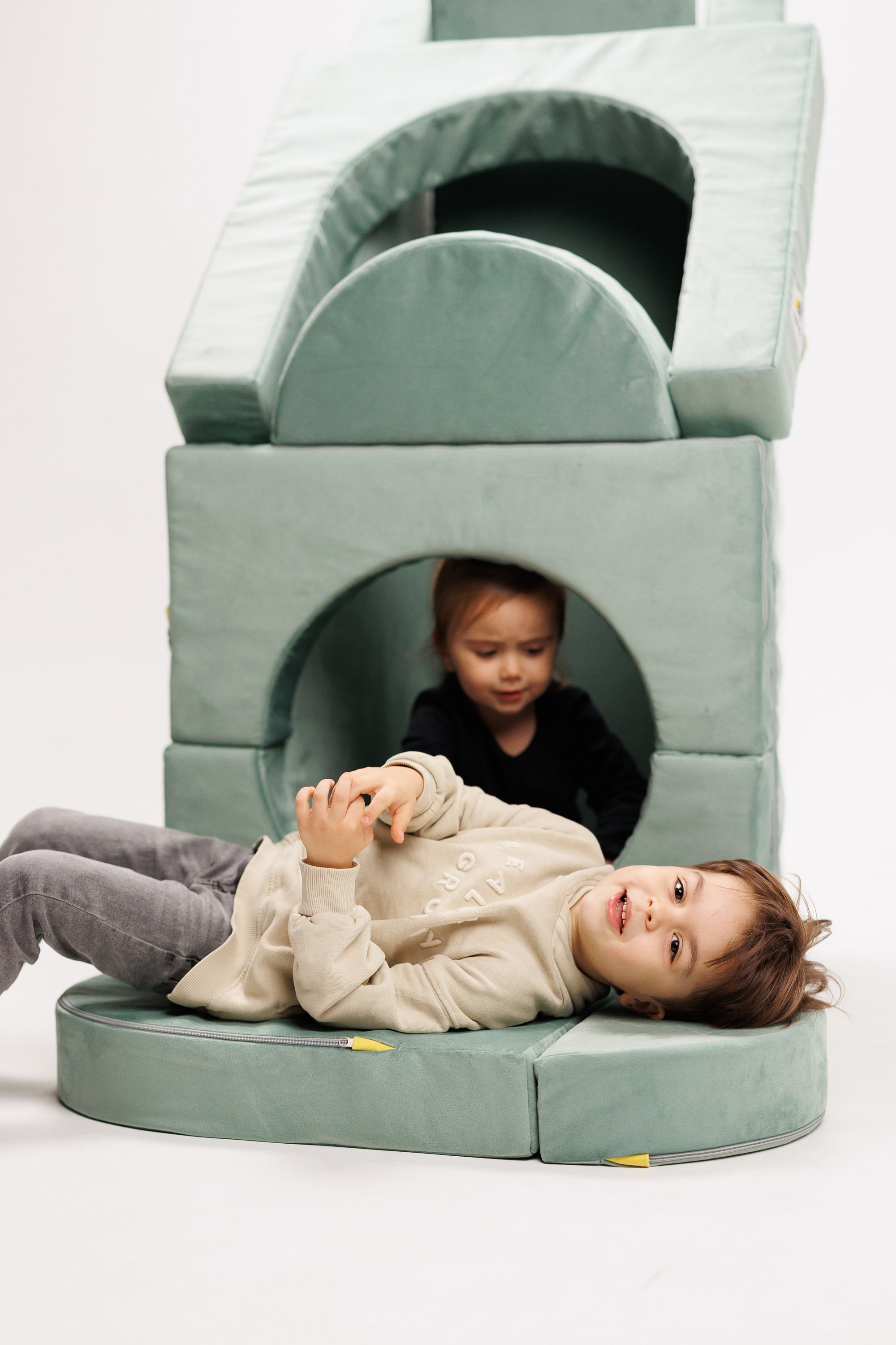 5 in 1 12 Piece Play House, a Toddler Couch, Kids Play Couch