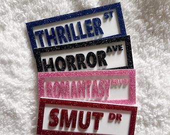 Bookshelf sign|bookshelf decor|library sign|book lover gift|book nook accessory|TBR sign|Smut sign|Romantasy sign|Thriller sign|bookclub