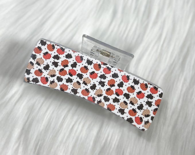 Acrylic Hair Clip|Handmade Hair Accessory||Gift for Her|Pumpkin Hair Claw Clip|Fall Hair Claw Clip|Handmade Hair Accessory|Gift for Mother