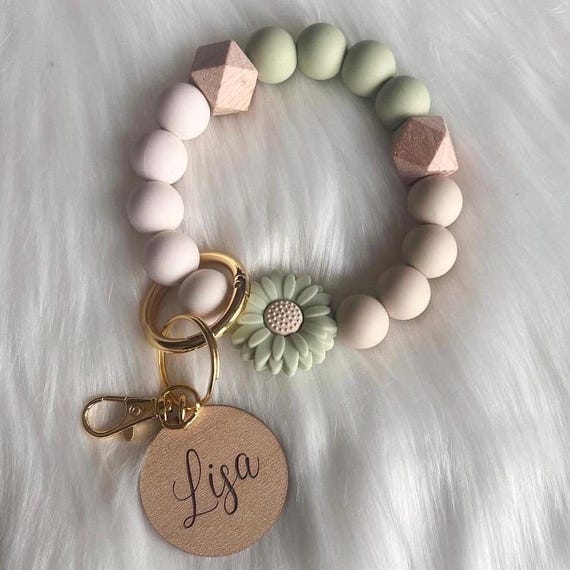 Wristlet|Silicone Bead Wristlet|Key Wristlet|Teacher Wristlet|Keychain Wristlet|Flower Wristlet|Gift for Mom|Gift for her|Bridesmaid Gift