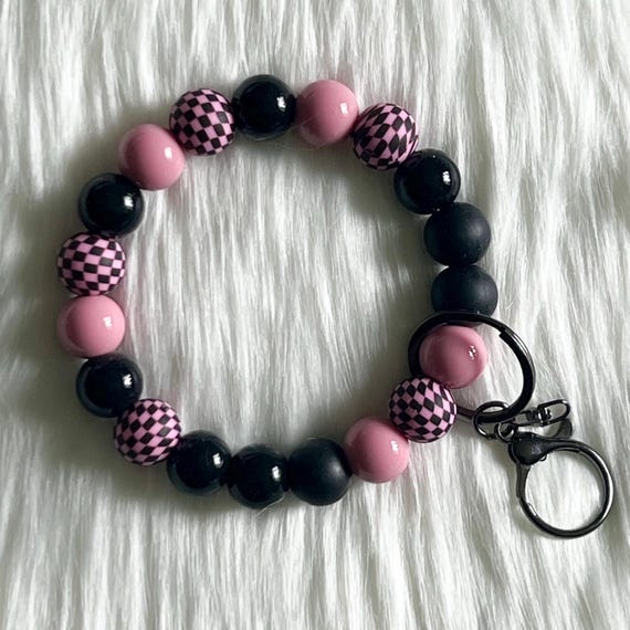 Wristlet|Silicone Bead Wristlet|Key Wristlet|Checkered Wristlet|Keychain Wristlet|Pink Wristlet|Gift for Mom|Gift for her|Bridesmaid Gift