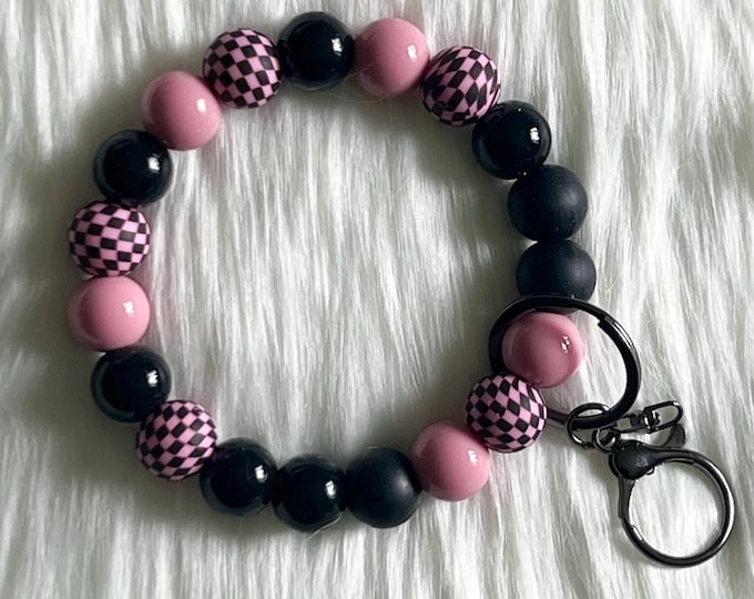 Wristlet|Silicone Bead Wristlet|Key Wristlet|Checkered Wristlet|Keychain Wristlet|Pink Wristlet|Gift for Mom|Gift for her|Bridesmaid Gift