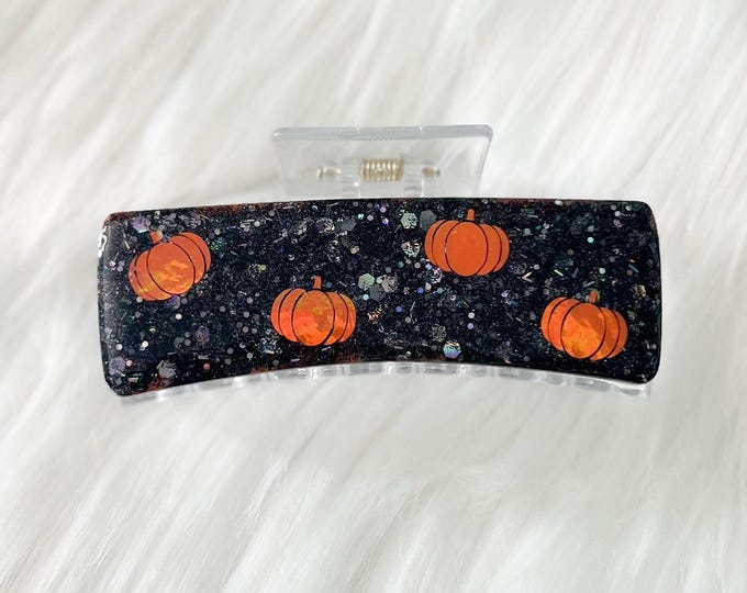 Acrylic Hair Clip|Handmade Hair Accessory||Gift for Her|Pumpkin Hair Claw Clip|Halloween Claw Clip|Handmade Hair Accessory|Gift for Mother