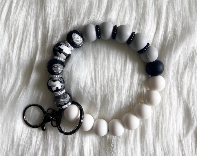 Wristlet|Silicone Bead Wristlet|Key Wristlet|Teacher Wristlet|Keychain Wristlet|Religious Wristlet|Gift for Mom|Gift for her|Bridesmaid Gift