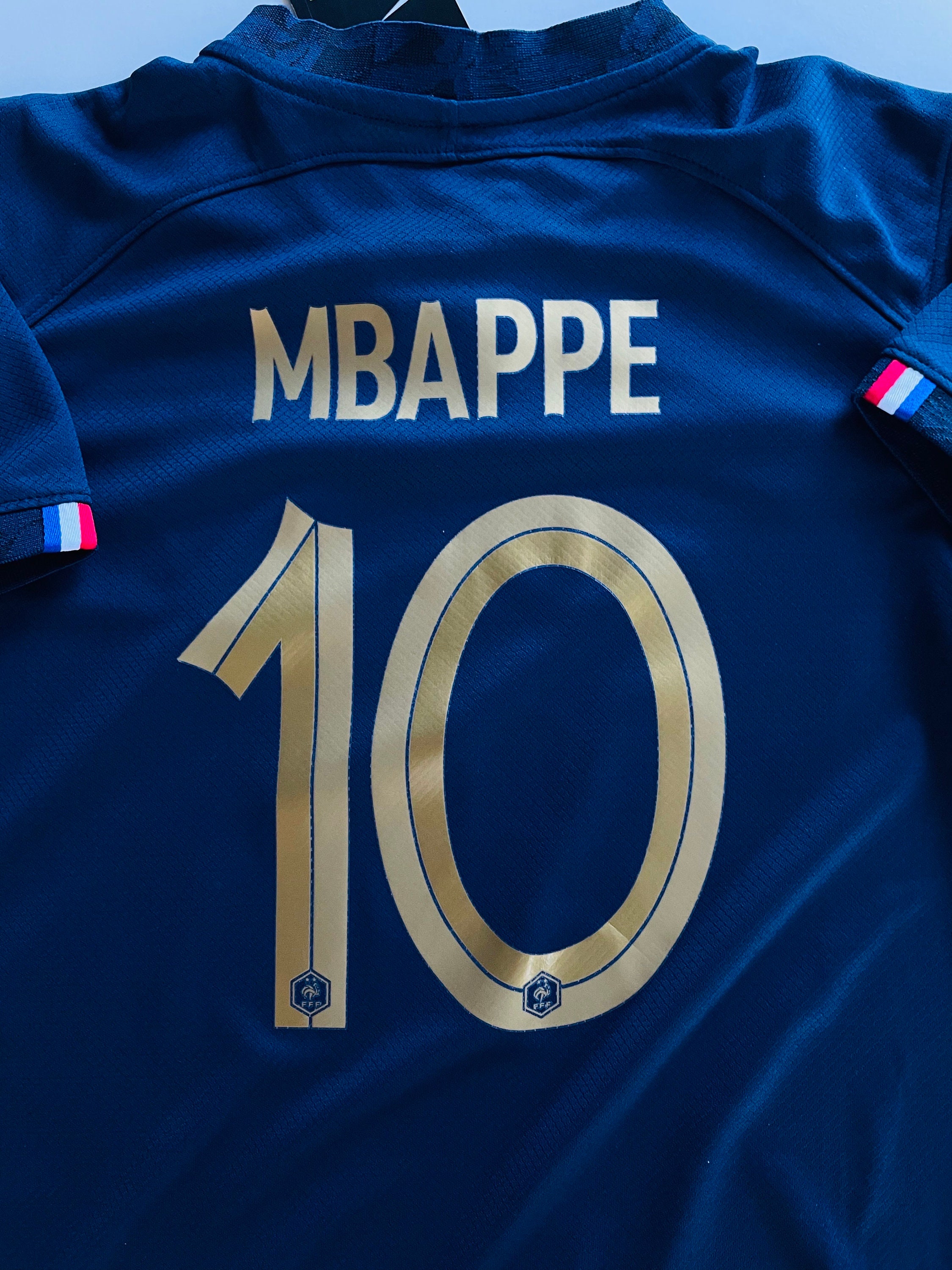 MBAPPE Maillot de France Enfant avec Short Coupe du Monde 2022 Maillot de  l'équipe de France 5-13 ans sélectionnez la taille de l'enfant -  France