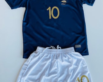 Camiseta MBAPPE de Francia para niños con pantalones cortos - Copa del Mundo 2022 - Camiseta del equipo francés de 5 a 13 años (seleccione el tamaño del niño)