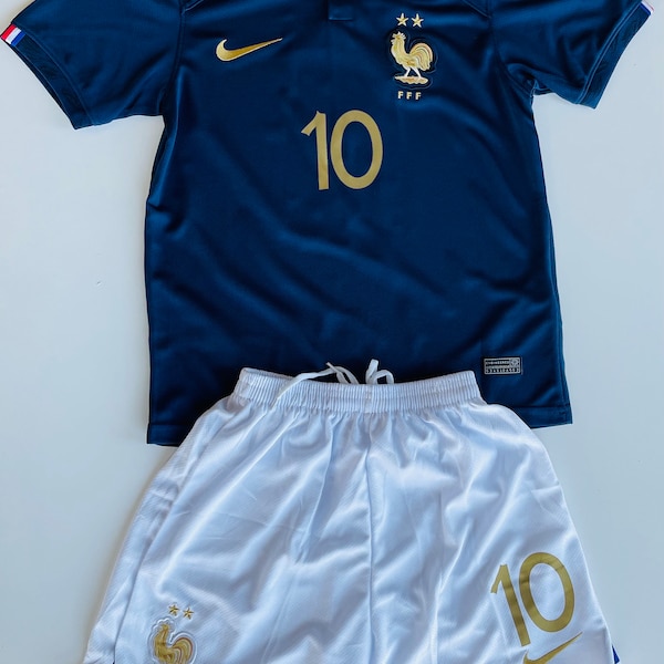 MBAPPE Kids France Jersey w/shorts - World Cup 2022 - French Team Jersey Ages 5-13 (select kid's size)