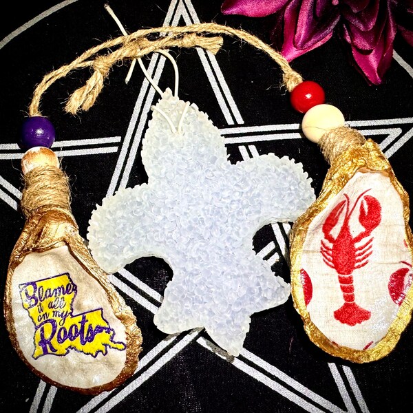 Hoodoo Oyster Shell Charm - Cajun Culture Talisman - Protection Curios & Fleur De Lis - Hoodoo Root Work * Louisiana Tradition - Swamp Witch