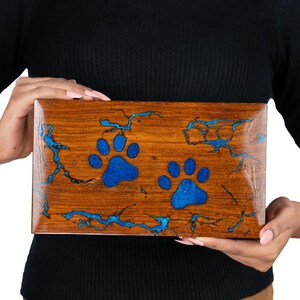 Handmade Rosewood Pet Urn: Dog & Cat Memorial Keepsake Box