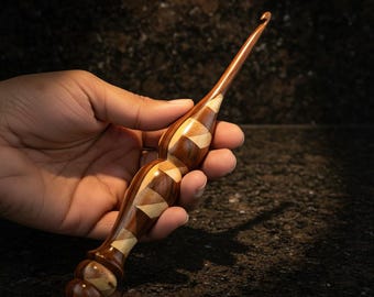 Ergonomic Rosewood Crochet Hook: Handmade Knitting Needle (3mm-15mm)