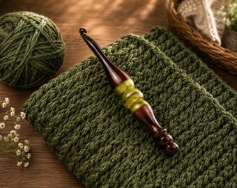 Rosewood Epoxy Resin Crochet Hook: Ergonomic Handle, Knitting Needle (3mm to 15mm)