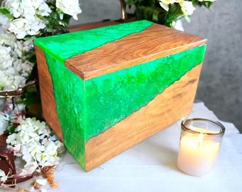 Handcrafted Rosewood Cremation Urn Memorial for Ashes – Adult  Keepsake Pet Size