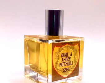 バニラ アンバー パチョリ EDP: 官能的なサンダルウッド ムスク - 50ml