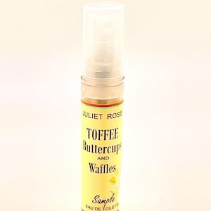 Nieuw! Toffee boterbloemen en wafels EDT - 3 ml monster. Een lichtere lekkernij voor warmer weer met toffee, sappige peer, bakkerijtonen en custard