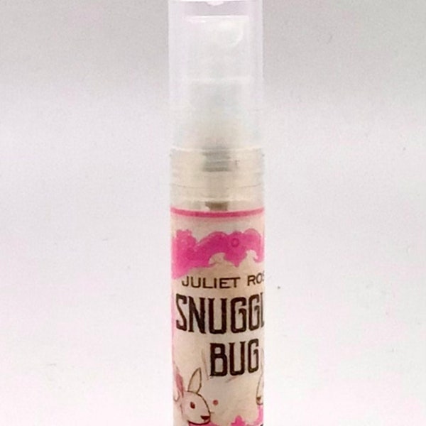 Snuggle Bug - Echantillon de 3 ml - Savon gourmand lactonique crémeux et propre avec lait d'amande, vanille, noix de coco, musc blanc, crème, tonka, benjoin.