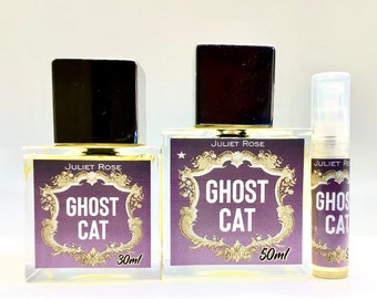 Ghost Cat - Gothic und gruseliges Parfum mit Noten von Geschnittenes Gras, Eichenmoos, gedrehte Erde, Holzrauch, Petrichor, Zeder, Esche, Asphalt.