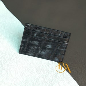 Porta carte di credito in pelle di alligatore nero nabuk, Porta carte di credito in vera pelle di alligatore. Porta carte di credito minimalista in pelle realizzato a mano