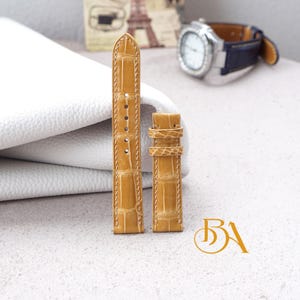 Jaune Ambre Alligator watch strap. Shiny Alligator leather watch band, Exotic leather watch strap Quick release. Unique watch band