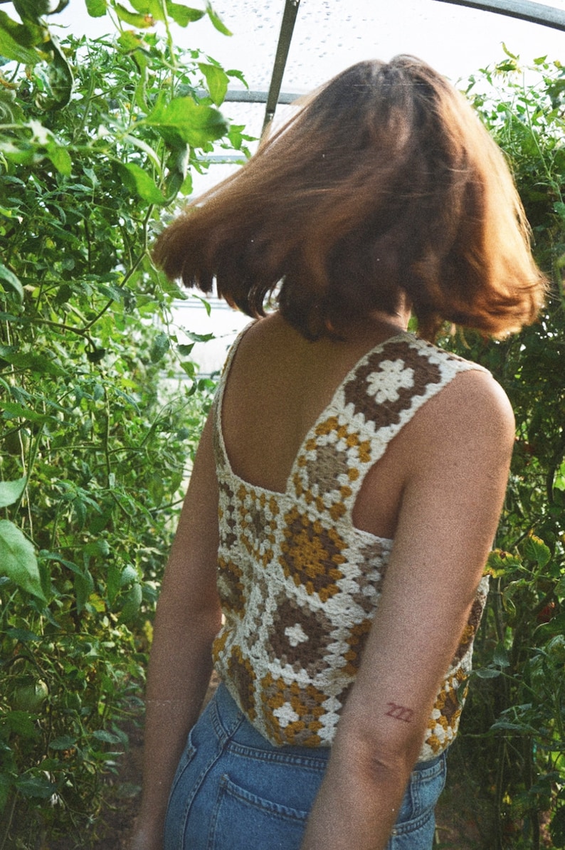 Crochet Crop Top, Granny Square Crochet Boho Top, Multicolored Patchwork Top, Handmade Summer Top JUNO image 3