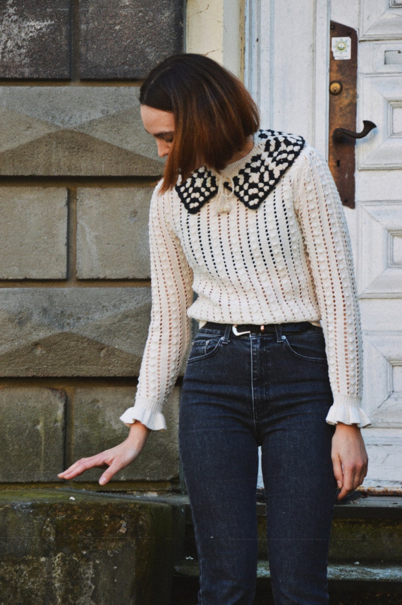 100% Handmade Collar Accessory, Detachable Black and White Collar, Granny Square Neckpiece, Vintage Style Collar, Crochet Collar image 1