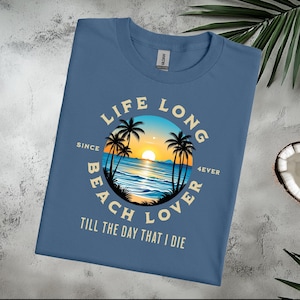 Retro Sunset Beach T-Shirt: Coastal Palm Tree Graphic Tee