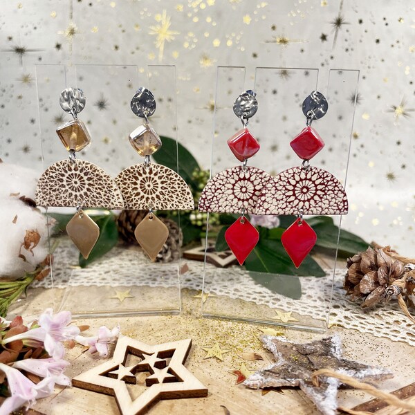 Boucles d'oreilles CARA avec sequins résine et perles en verre disponibles en 2 coloris : marron ou rouge