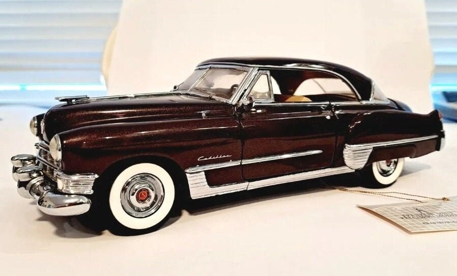 LIMITED ED Franklin Mint the 1949 Cadillac Coupe Deville, 1